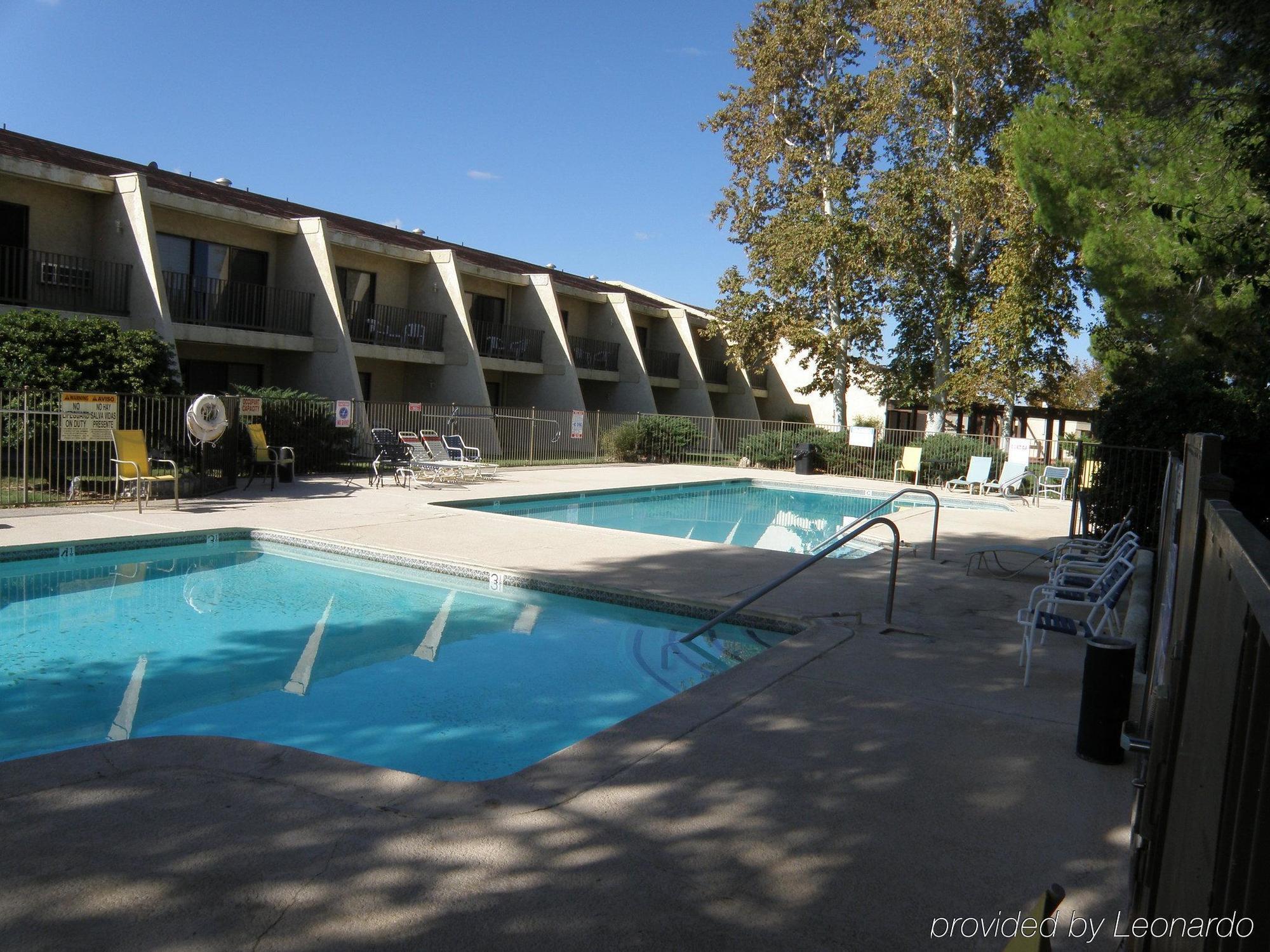 The Inn At Silver Lakes Helendale Exterior photo